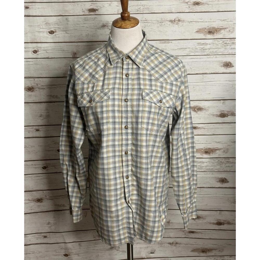 Eddie Bauer Classic Fit cotton plaid pearl snap button-up shirt Size Medium